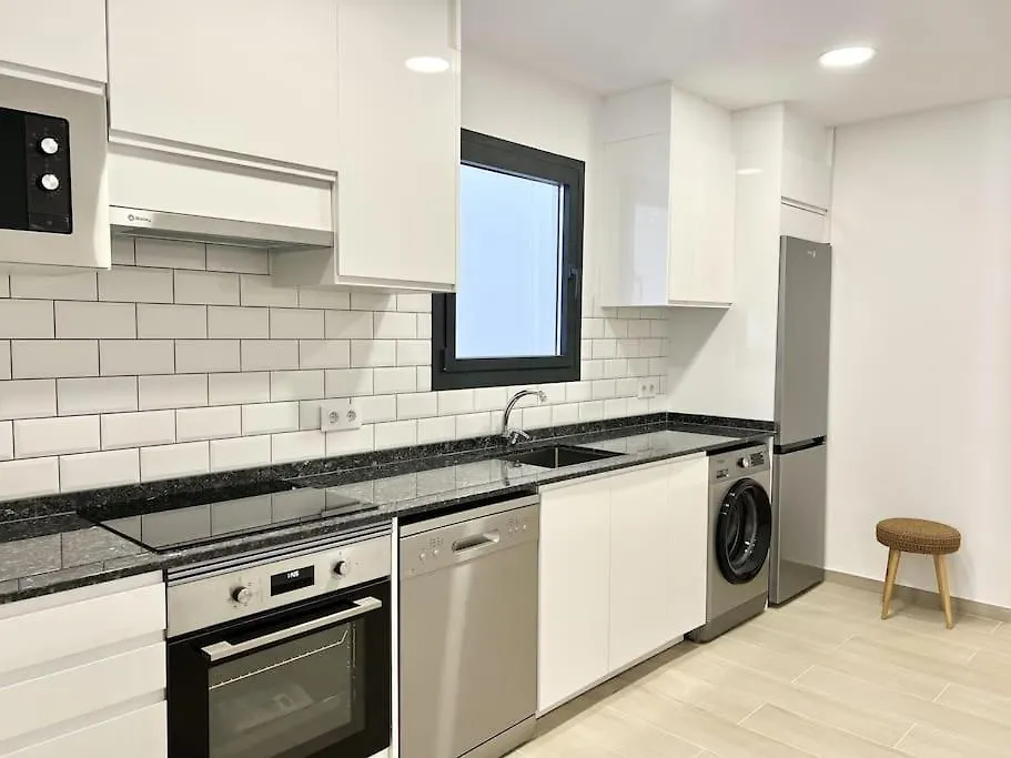 Moderno Apartamento Con Terraza En La Azotea روساس 0*,  إسبانيا
